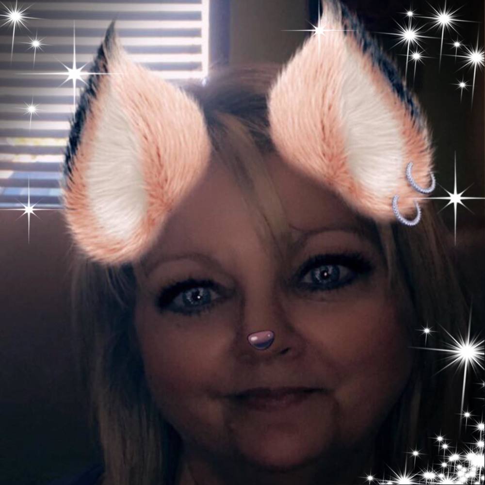 Meet your Posher, Shelly